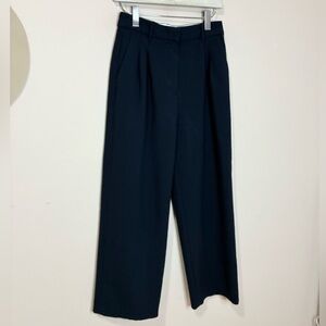 Wilfred The Effortless Pant™ - (Re)ssential